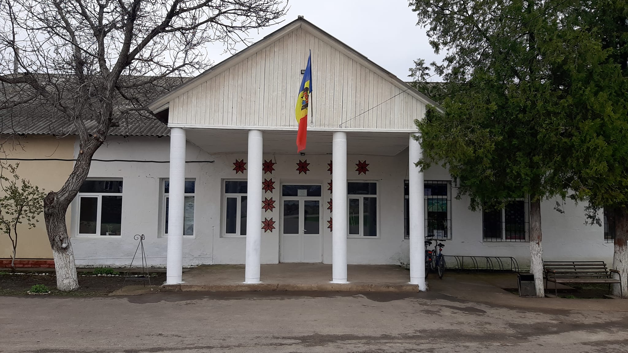 Poza casa de cultura Vadul-Leca