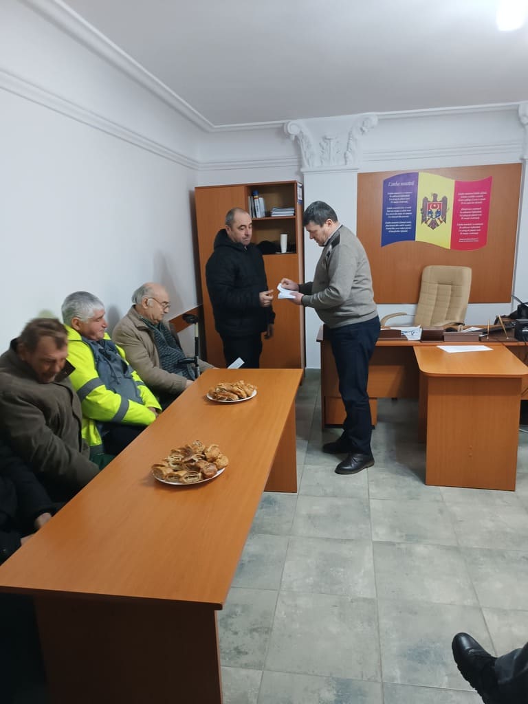 APL Căzănești, cu recunoștință apleacă fruntea în fața stimaților Veterani!
